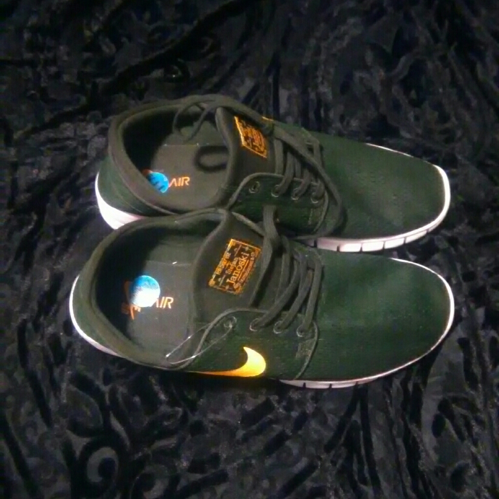 Nike brand new never worn